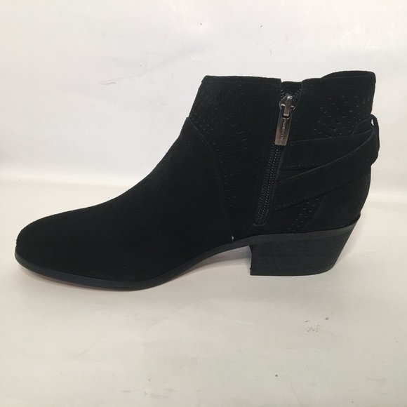 Vince Camuto Black Buckle Suede Booties Sz 8.5 - Picture 2 of 6